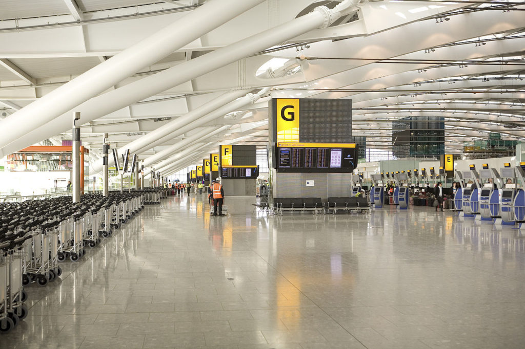 (c) Terminal 5 Insider - Heathrow Terminal 5 - Check-in